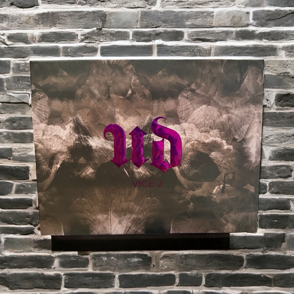 Urban Decay Vice 2 Eyeshadow Palette - NEW
